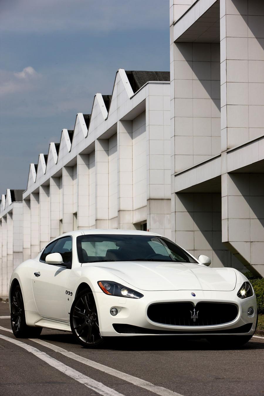 Maserati GranTurismo S Automatic Sport Pack '2011